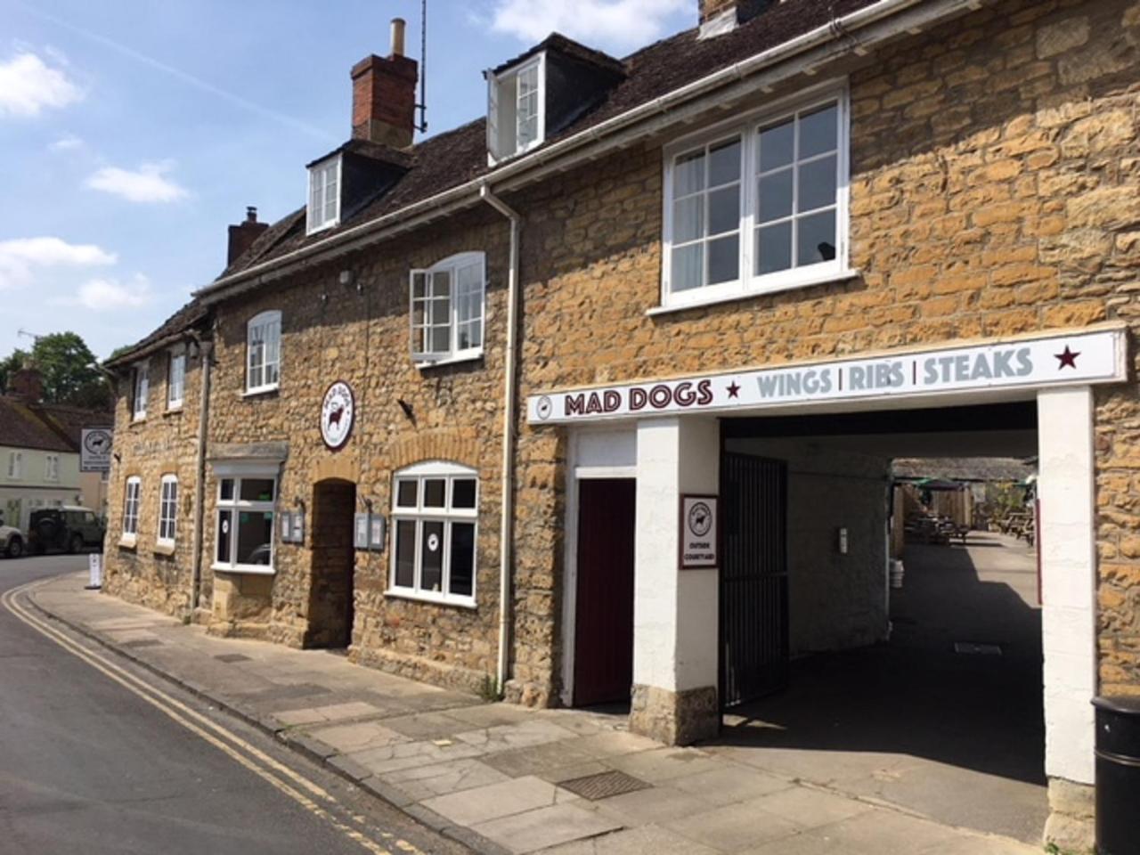 The Britannia Inn Sherborne (Dorset) Exterior foto